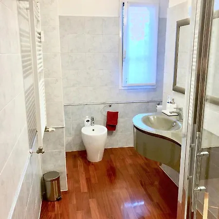M.b,s Flat \ Navigli - Bocconi ミラノ