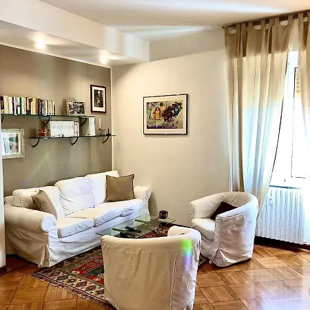 M.b,s Flat \ Navigli - Bocconi ミラノ
