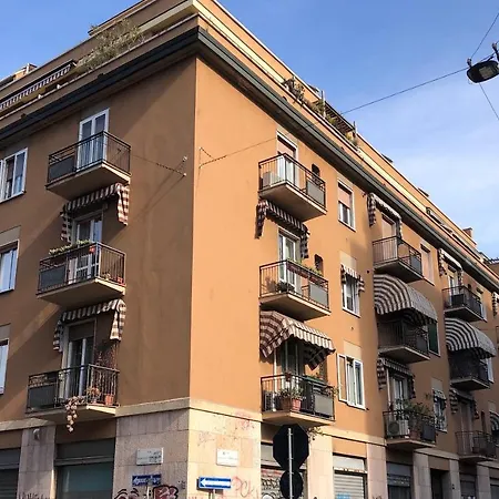 M.b,s Flat \ Navigli - Bocconi ミラノ