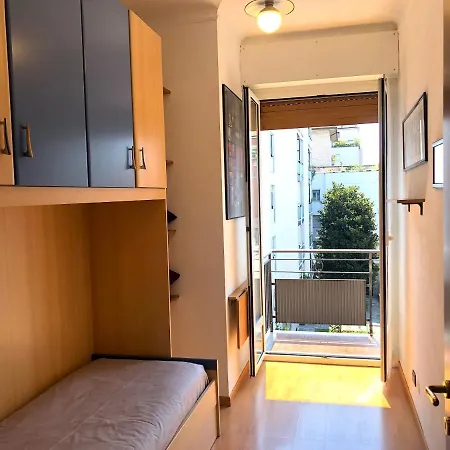 M.b,s Flat \ Navigli - Bocconi アパート